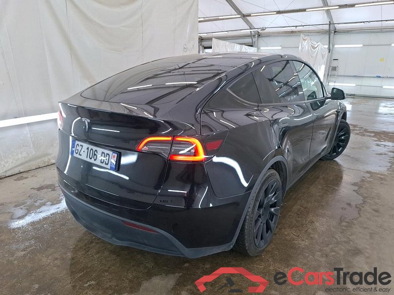 TESLA Model Y / 2020 / 5P / SUV Grande Autonomie RWD #4
