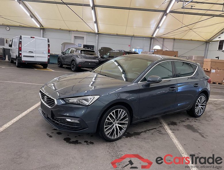 SEAT Leon e-Hybrid (PHEV) 1.4 e-Hybrid PHEV Xcellence DSG