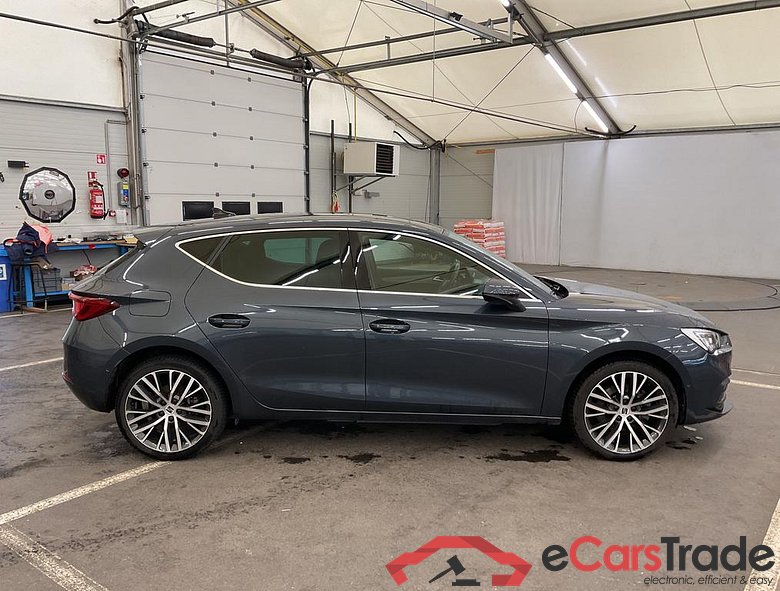 SEAT Leon e-Hybrid (PHEV) 1.4 e-Hybrid PHEV Xcellence DSG #6