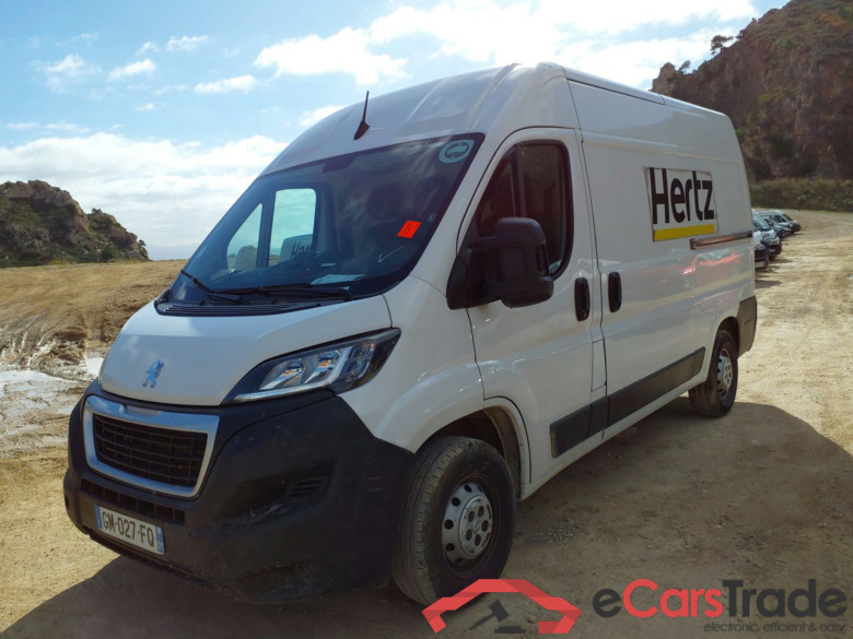 PEUGEOT Boxer 2.2 HDI 130 335 L2H2 3.5T 2.2 HDI 140 BVM + Nav + camera recul + grip control