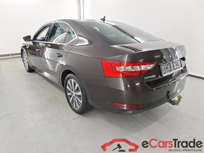 SKODA SUPERB DIESEL - 2019 1.6 CR TDi Style DSG #3