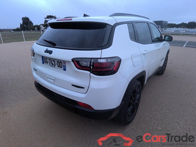 COMPASS 1.3T HY 190CH 4XE BVA6 #4