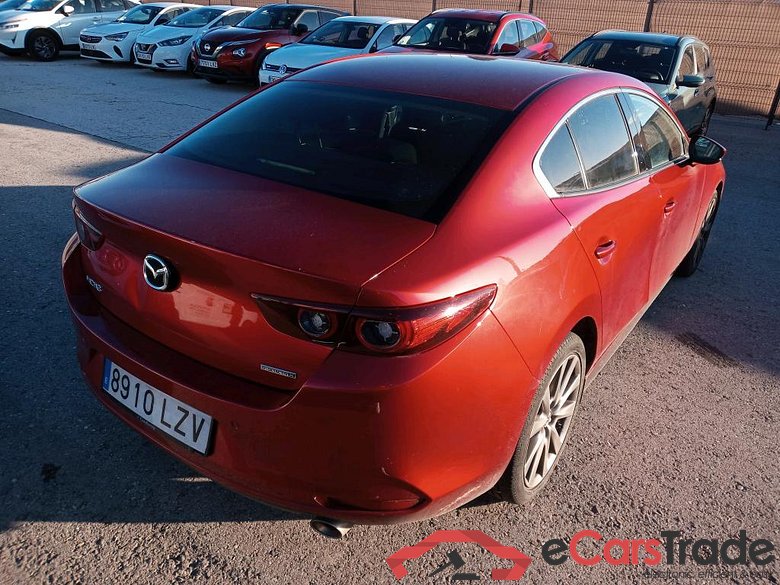 MAZDA Mazda3 / 2019 / 4P / sedán 2.0 e-SKYACTIV-X ZENITH SAFETY #2