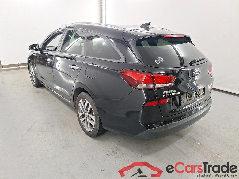 HYUNDAI i30 WAGON DIESEL - 2017 1.6 CRDi Twist STOCK #3