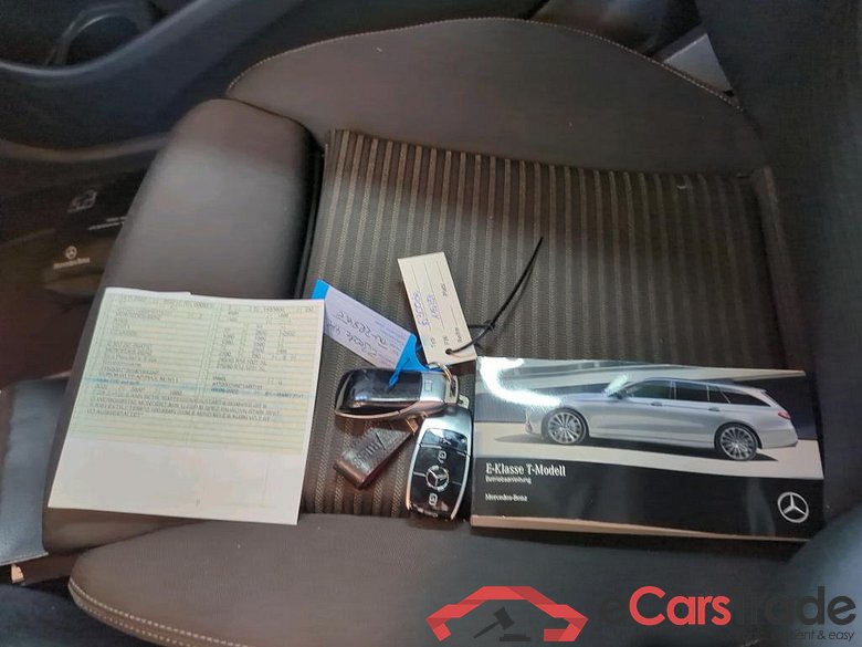 E -Klasse T-Modell E 300 de 4Matic (213.211)Avantgarde 2.0 225KW AT9 E6d #4