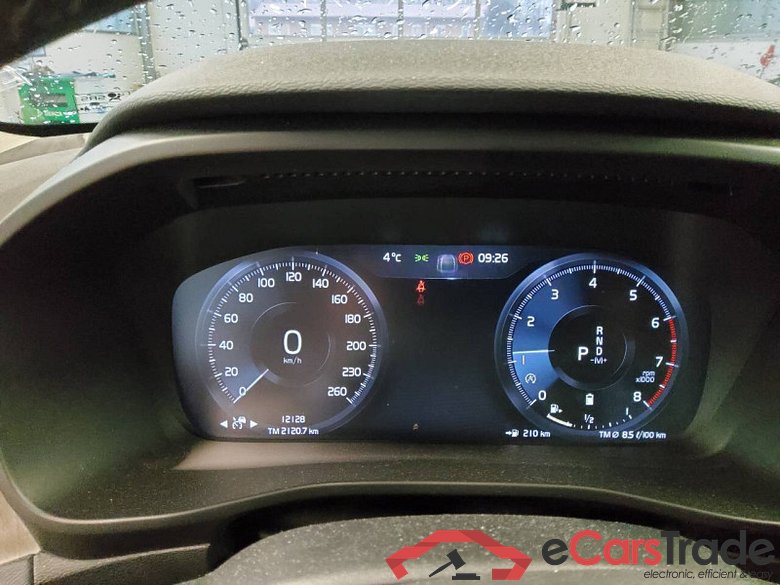 Volvo XC40 (2017->) DE - SUV5 B4 2WD EU6d, Inscription (EURO 6d), 2020 - 2022 #6