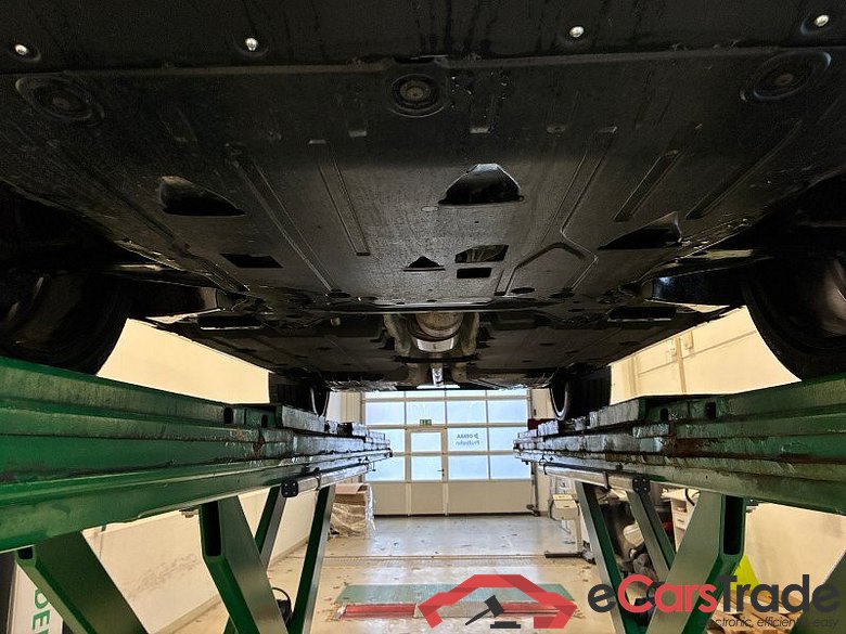 Volvo XC40 (2017->) DE - SUV5 B4 2WD EU6d, Ultra Dark (EURO 6d), (Facelift) 2023 - 2024 #5