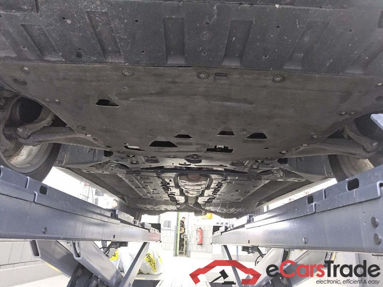 Volvo XC90 (09.2014->) DE - SUV5 T8 Twin Engine AWD PHEV EU6d, Plus Bright Plug-In Hybrid (E6d), (Facel #5