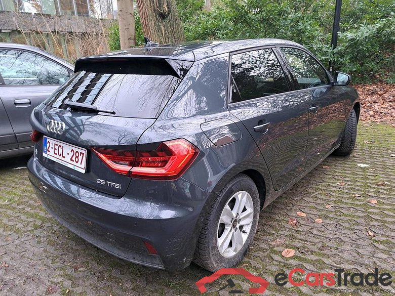 AUDI - AUD A1 SPORTBACK 1.0 25 TFSI Attraction 95PK AUT with Pack Business Plus & S line Interior  *Petrol* #2