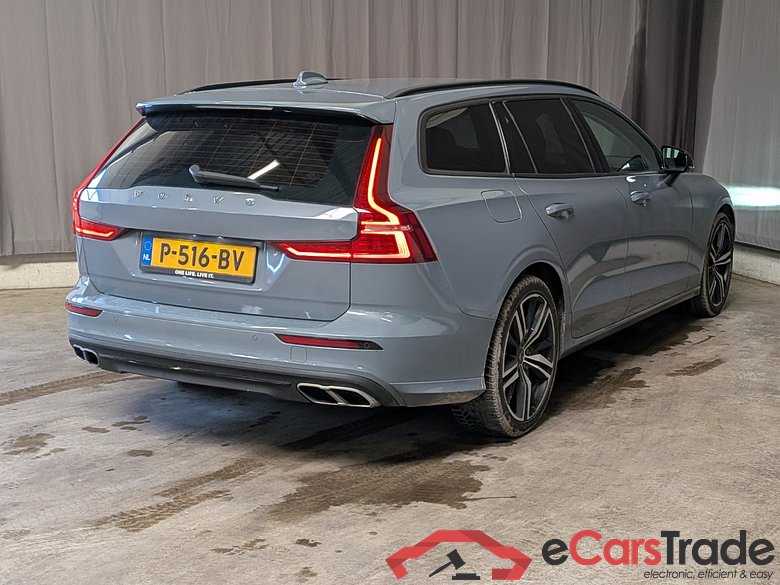 VOLVO V60 2.0 B3 Momentum #3