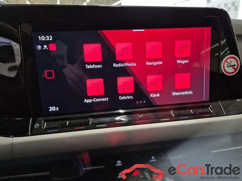 VOLKSWAGEN Golf Variant 1.0 TSI Life #6