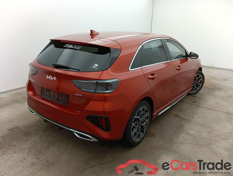 KIA cee'd GT Line 1.0 T-GDI 120 ISG 5d #2