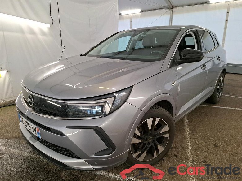 Grandland X Elegance Business 1.5 130CV BVA8 E6d