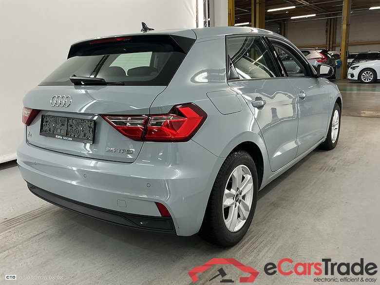 AUDI A1 1.0 25 TFSI ATTRACTION #4