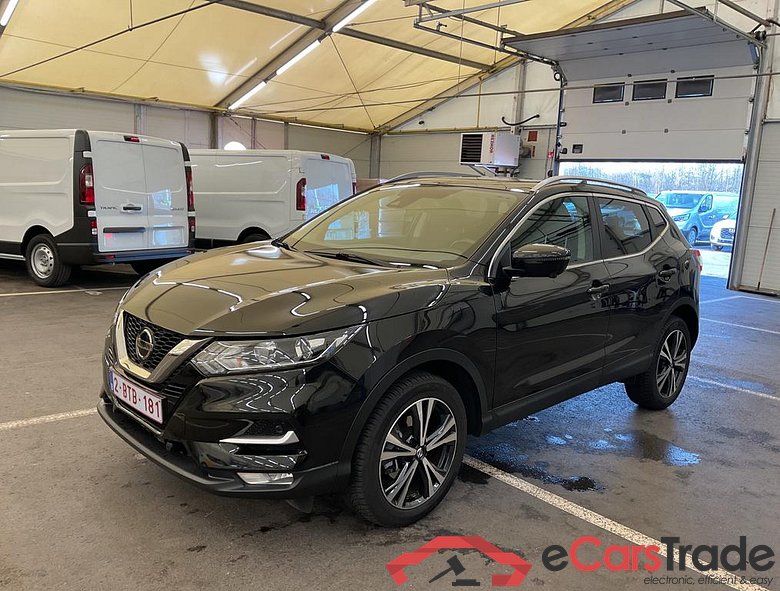 NISSAN Qashqai Qashqai 1.3 DIG-T N-Connecta DCT