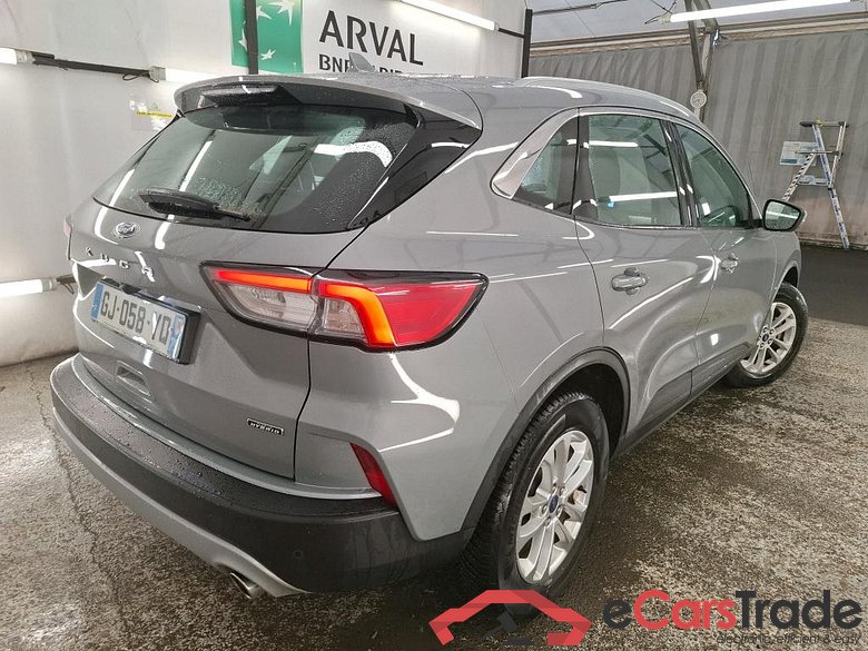 FORD Kuga / 2019 / 5P / SUV 2.5 Dur 225 hybrid PHEV Pshift Titanium #3
