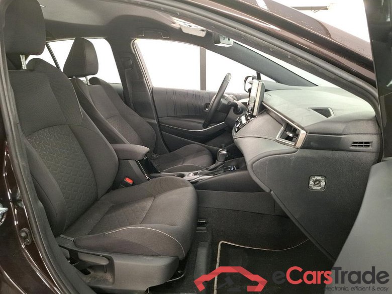 TOYOTA Corolla / 2018 / 5P / Berline Hybride 122h Dynamic Business #6