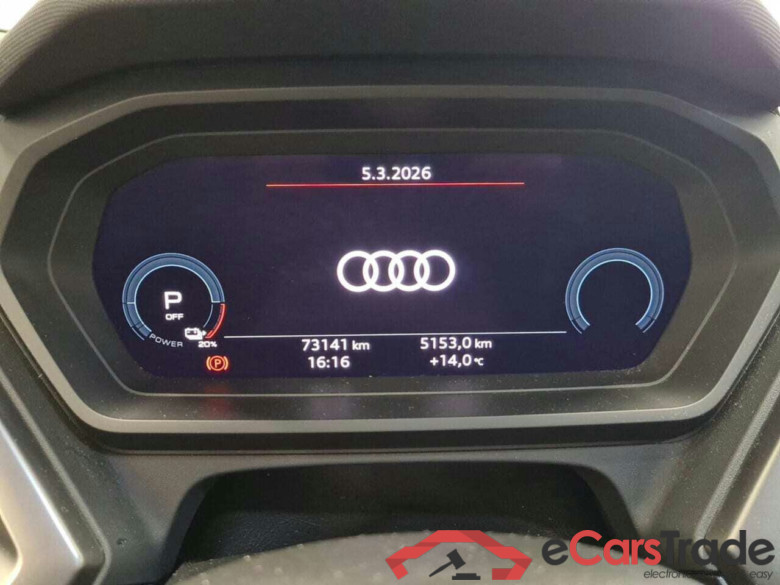 AUDI Q4 e-tron 35 L ed. Adv. 55 kWh #5