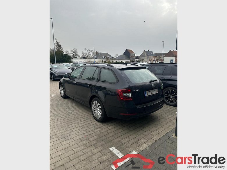 SKODA Octavia Combi CNG Octavia Combi Ambition 1,5 TSI 96 kW 7-speed automat. G-TEC #2