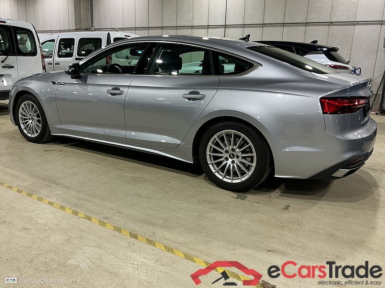 AUDI A5 SPORTBACK 2.0 35 TDI S TRONIC BUS. ED. ATTRACTION #3