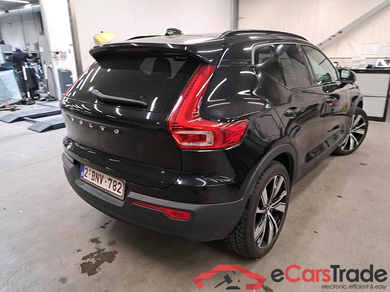 VOLVO - VOL XC40 T4 Recharge 211PK Geartronic R-Design Pack Luxury II & Auxiliary Heater & Heated Rear Seats & 360 Camera With Park Assist &  Towing Hook & 20 Inch Alloy  * HYBRID * #2