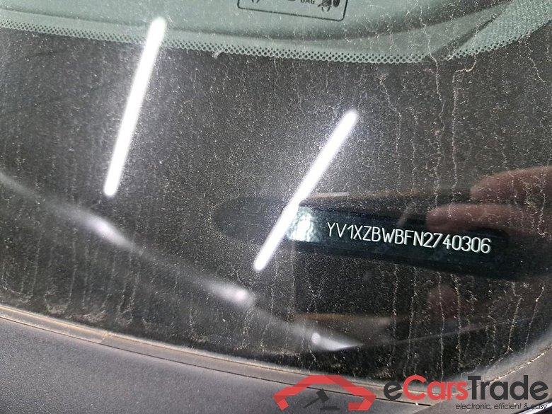 VOLVO - VOL XC40 T4 Recharge 211PK Geartronic R-Design Pack Luxury II & Auxiliary Heater & Heated Rear Seats & 360 Camera With Park Assist &  Towing Hook & 20 Inch Alloy  * HYBRID * #6