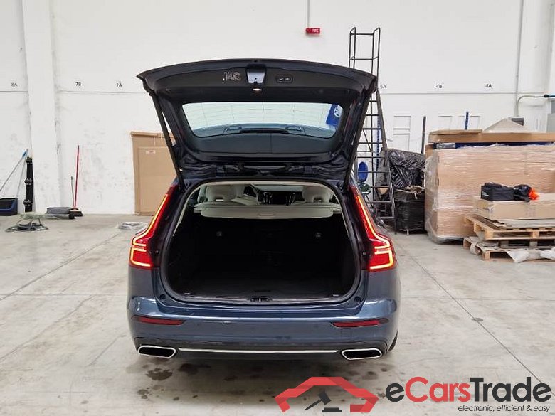 VOLVO V60 / 2019 / 5P / STATION WAGON T8 PLUG-IN AWD AUTOM.RECH.INSCRIPTION #5