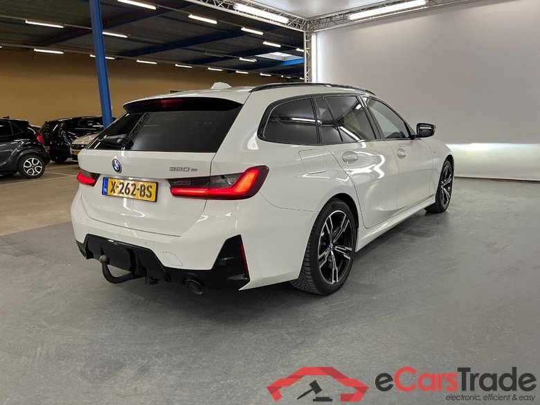 BMW 3-SERIE TOURING 320e #4