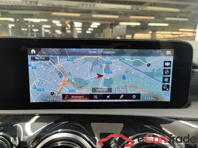 Mercedes-Benz CLA CLA 250 e Business Solution 4d #6