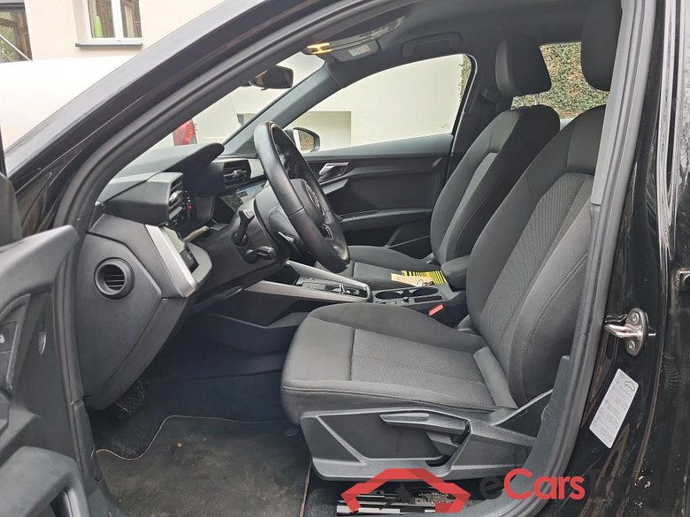 AUDI A3 1.4 40 TFSI E S TRON. ADVANCED SPORTBACK #5