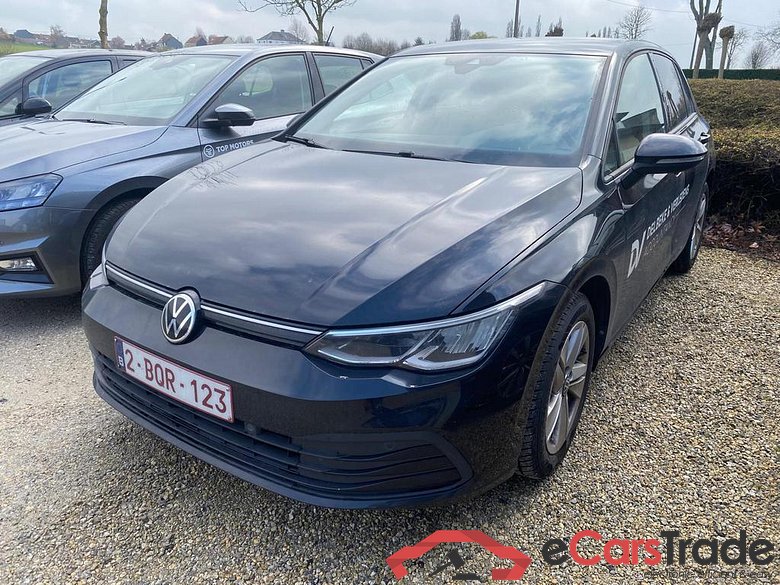 VOLKSWAGEN Golf VIII New Golf Life 1.0 eTSI  81 kW (110 pk) 7 versnellingen DSG