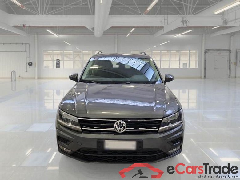 VOLKSWAGEN TIGUAN / 2016 / 5P / SUV 1.5 TSI 96KW BUSINESS BMT ACT #6