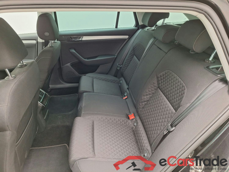 Skoda, Superb C FL'19 PHEV, Skoda Superb Combi 1.4 TSI iV 160kW DSG6 Clever 5d #4