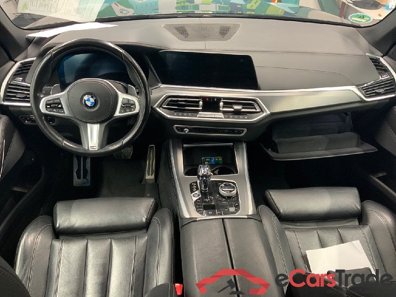 Baureihe X5 xDrive 45 e M Sport 3.0 290KW AT8 E6dT #3