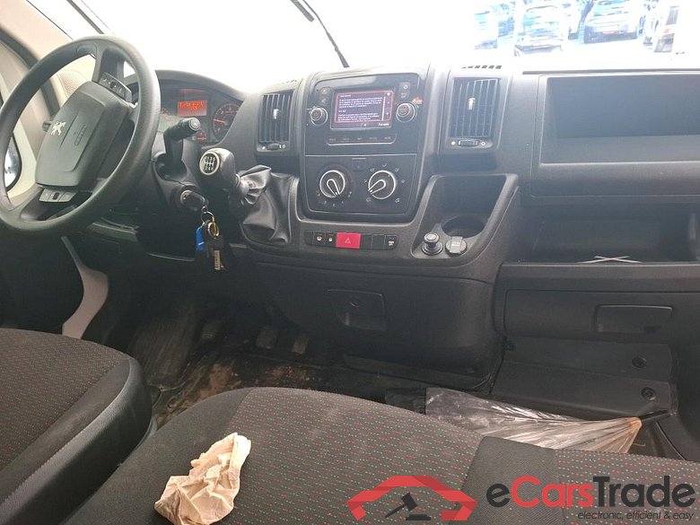 PEUGEOT Boxer / 2014 / 4P / Fourgon tôlé BlueHDi S&S 165 PREMIUM 335 L2H2 #5