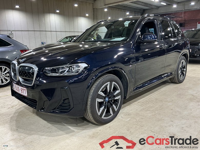 BMW IX3 80KWH AUTO