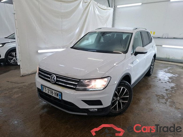 VOLKSWAGEN Tiguan Allspace / 2017 / 5P / SUV 2.0 TDI 150 BVM6 Confortline Business #1