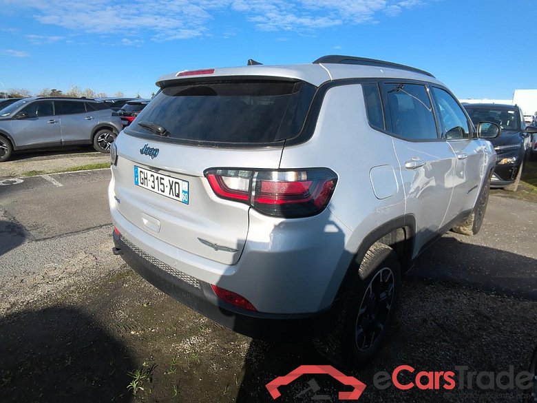 JEEP COMPASS 240 AT6 TRHK RSK #4