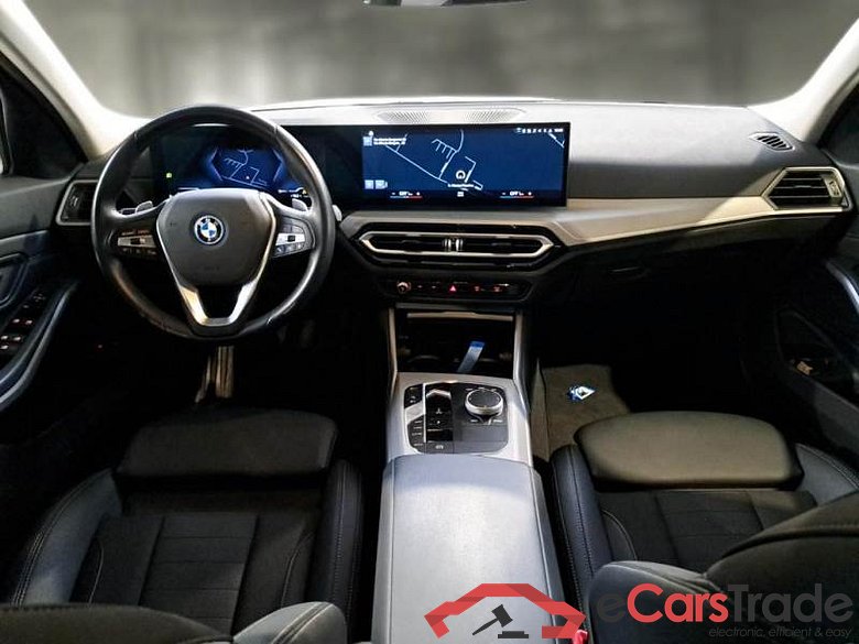 BMW SERIE 3 / 2022 / 5P / STATION WAGON 330E XDRIVE TOURING AUTO #3