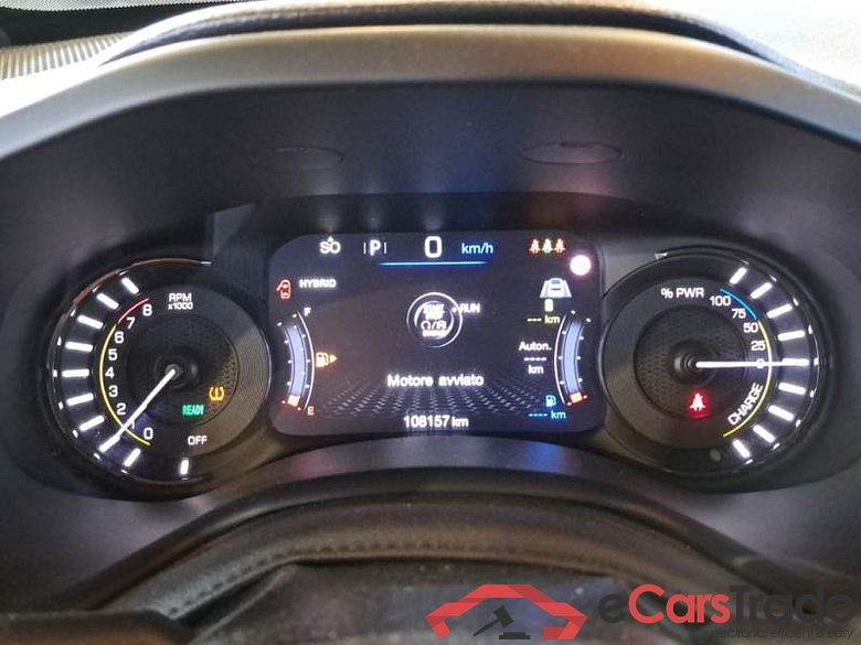 JEEP RENEGADE / 2018 / 5P / SUV 1.3 T4 PHEV 190CV BUSINESS PLUS 4XE AUTO #4