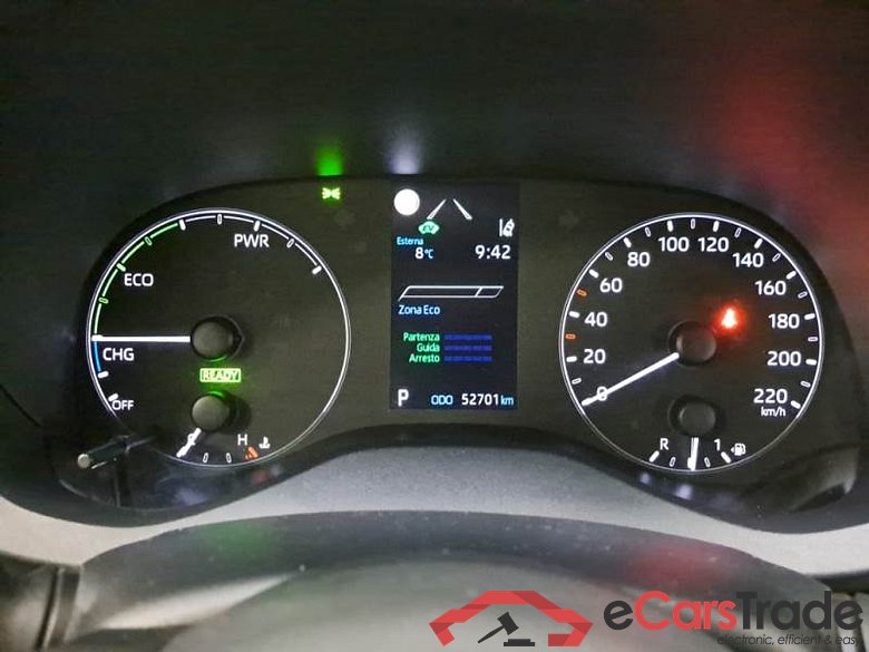 TOYOTA YARIS / 2020 / 5P / BERLINA HYBRID BUSINESS MY20 #4