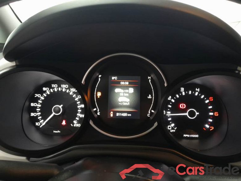 FIAT 500L / 2017 / 5P / COMBI POP STAR 1.6MJT 120CV EU6B 4 P.(N1) PRO #4