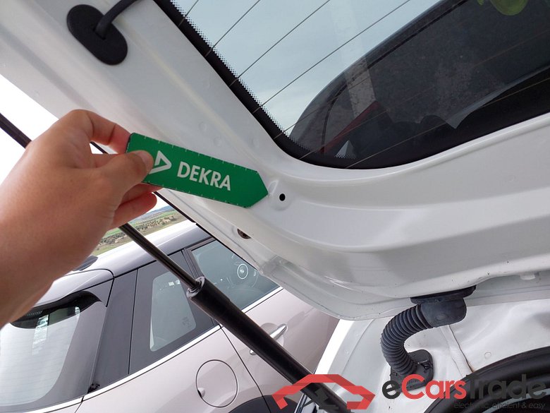 OPEL Corsa e  BEV 50kWh 136 CV (100kW) Elegance #6