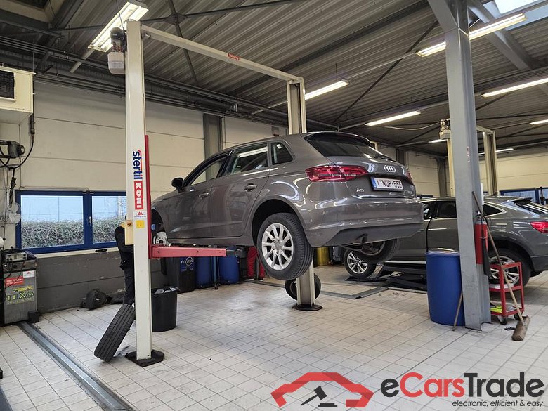 AUDI A3 Sportback Audi A3 Attraction Sportback 1.2 TFSI 81(110) kW(PS) S tronic