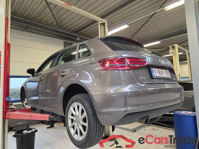 AUDI A3 Sportback Audi A3 Attraction Sportback 1.2 TFSI 81(110) kW(PS) S tronic #6