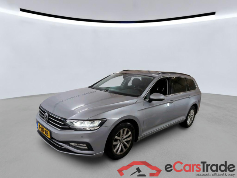 VOLKSWAGEN Passat Variant 110 kW #1