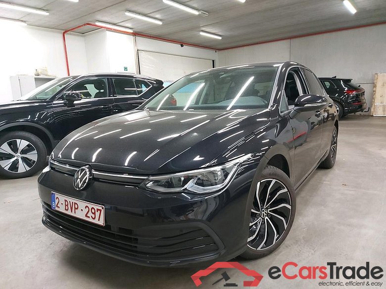 VOLKSWAGEN - VW  GOLF TSI 130PK Life With Climatronic & Light & Sight Pack & Nav Discover Media & Voice Control & Pack Drive With Side Assist & Matrix LED & Winter Pack & Rear Camera * PETROL * #1