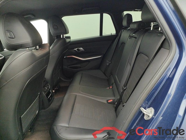 BMW 3 Reeks Touring 318dA (100 kW) 5d #2
