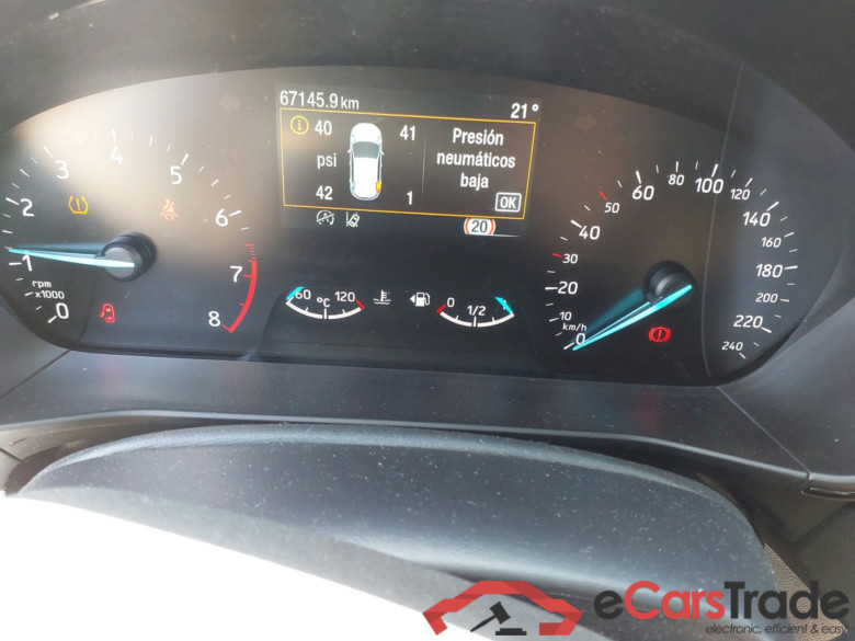 FORD Focus 5 PUERTAS 1.0 ECOBOOST 125CV MHEV 6 VELOCIDADES ST Line (Winterpack) #4
