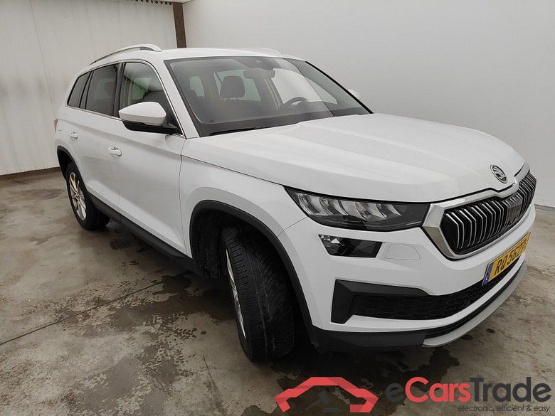 SKODA KODIAQ DIESEL 2.0 CR TDi 150hp Style DSG (EU6AP) 5d #5